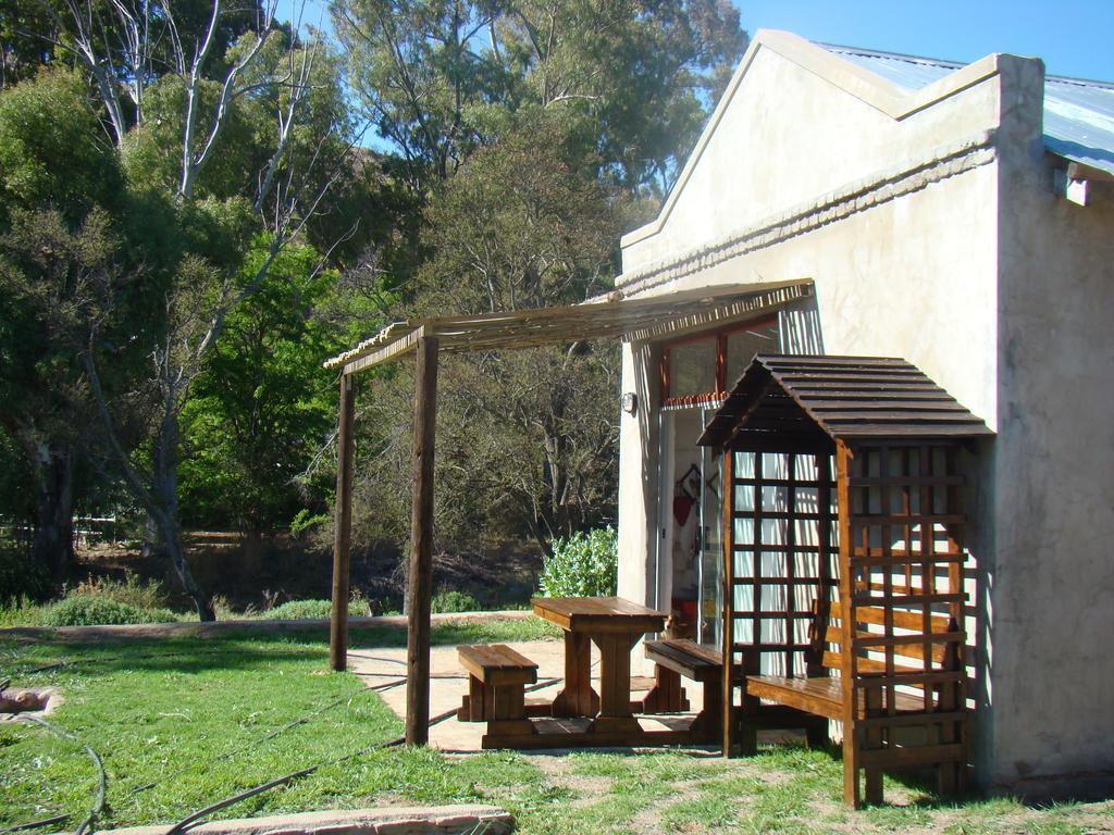 Waterval Farmstay Graaff-Reinet Esterno foto